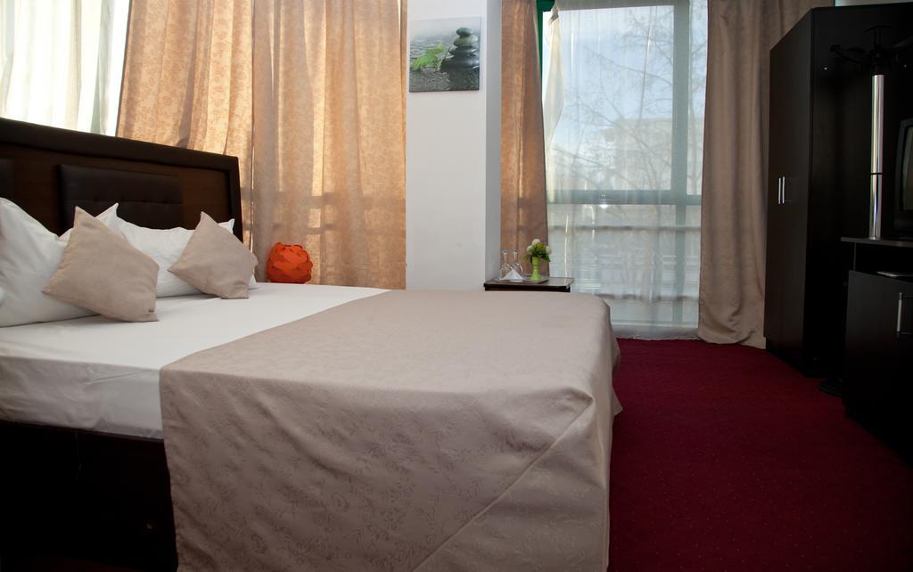 Hotel Metropol Piteşti Camera foto