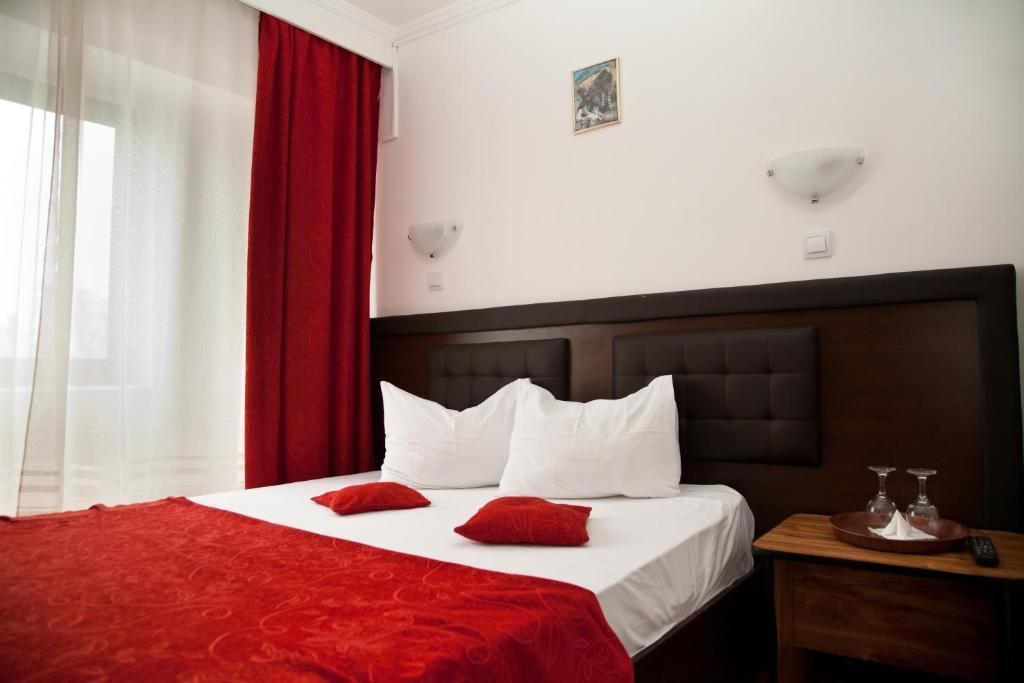 Hotel Metropol Piteşti Esterno foto